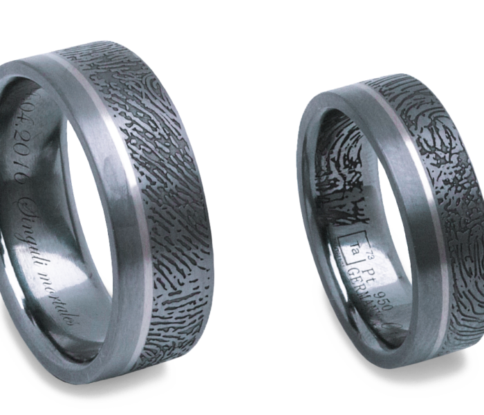 Der Salzburger Juwelierwaren KREMO kreativ modern Juwelier Salzburg Tantal Ringe Tantalum Trauringe sind einfach etwas Besonderes… Der Salzburger Juwelierwaren KREMO kreativ modern Juwelier Salzburg Tantal Ringe Tantalum Trauringe sind einfach etwas Besonderes…Fingerprint